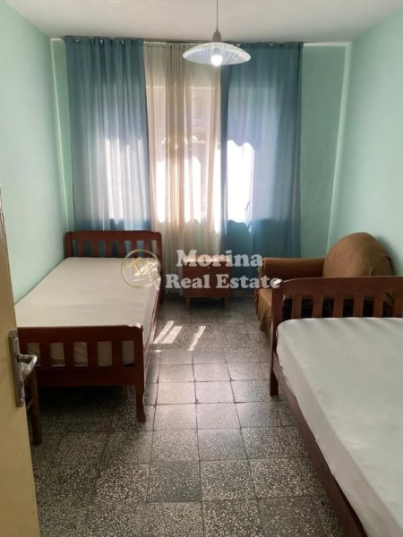 Tirane, jepet me qera apartament 2+1 Kati 4, 65 m² 400 € (Ish Restorant Durresi)