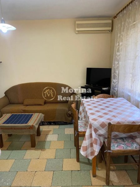Tirane, jepet me qera apartament 2+1 Kati 4, 65 m² 400 € (Ish Restorant Durresi)