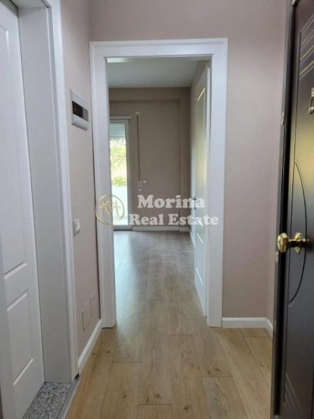 Tirane, jepet me qera apartament 1+1+Ballkon Kati 4, 65 m² 350 € (Kopshti Botanik)