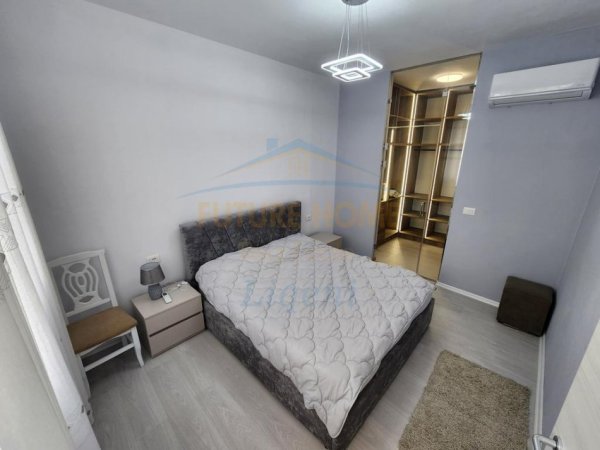 Tirane, jepet me qera apartament 1+1+Parkim, Kati 4, 70 m² 600 € (Unaza e Re, River Residence)