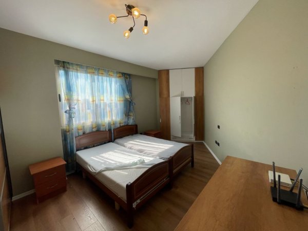 Shqiperi, jepet me qera apartament 1+1 Kati 4, 65 m² 400 € (Shkoze)