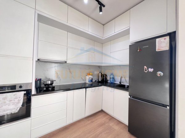 Tirane, shitet apartament 2+1 , 149.000 € (SELITE)