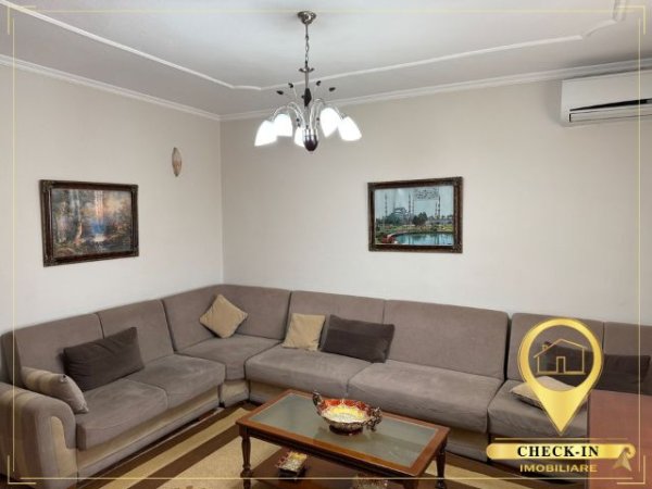 Tirane, jepet me qera apartament 2+1+Aneks+Ballkon Kati 3, 74 m² 550 € (Rruga Bardhyl)