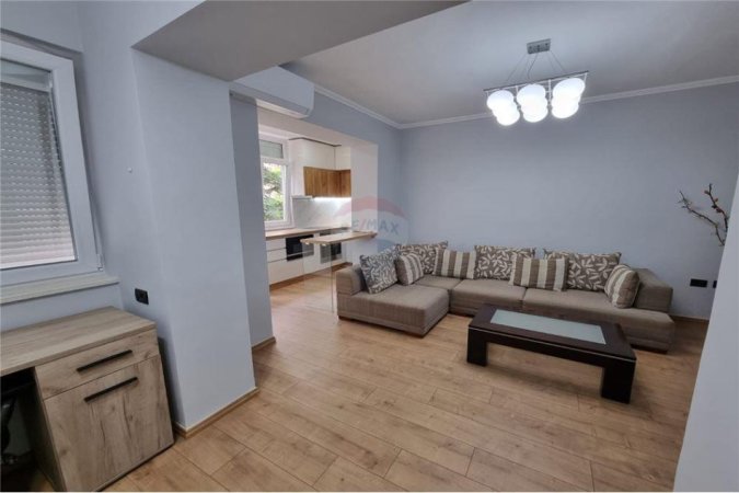 Tirane, jepet me qera apartament 1+1 Kati 1, 68 m² 630 € (APARTAMENT 1+1 PER QIRA TE MYSLYM SHYRI!)
