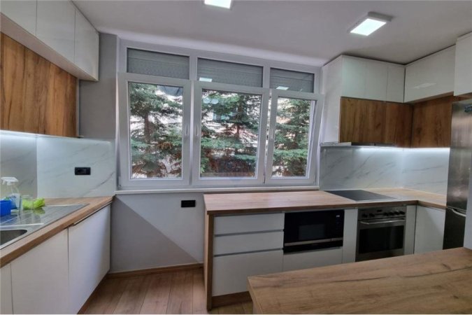 Tirane, jepet me qera apartament 1+1 Kati 1, 68 m² 630 € (APARTAMENT 1+1 PER QIRA TE MYSLYM SHYRI!)