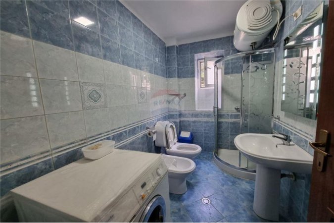 Tirane, jepet me qera apartament 1+1 Kati 1, 68 m² 630 € (APARTAMENT 1+1 PER QIRA TE MYSLYM SHYRI!)