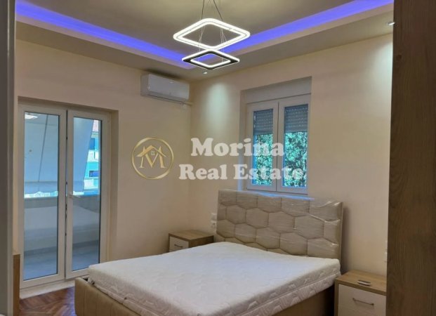 Tirane, jepet me qera apartament 1+1 Kati 3, 75 m² 600 € (Rruga e Dibres)