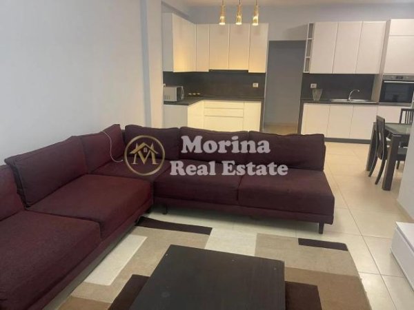 Tirane, jepet me qera apartament 2+1 Kati 3, 90 m² 700 € (Kinostudio)