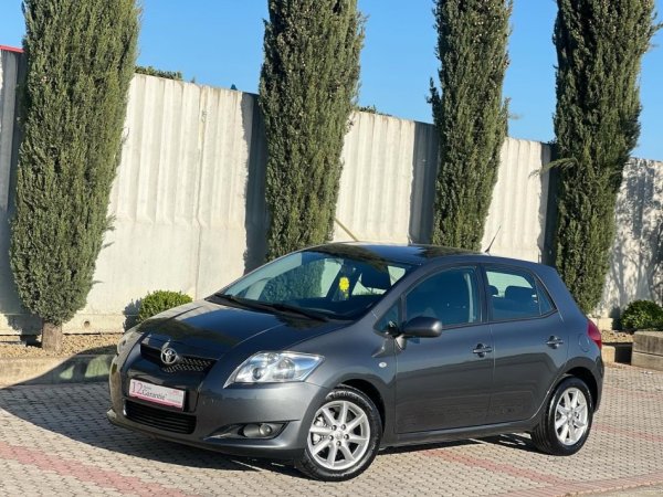 TOYOTA AURIS 1.4 NAFTE 👉 2008 👈 kambio AUTOMATIKE - 6.100 €