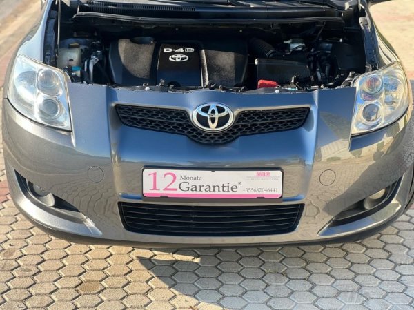 TOYOTA AURIS 1.4 NAFTE 👉 2008 👈 kambio AUTOMATIKE - 6.100 €