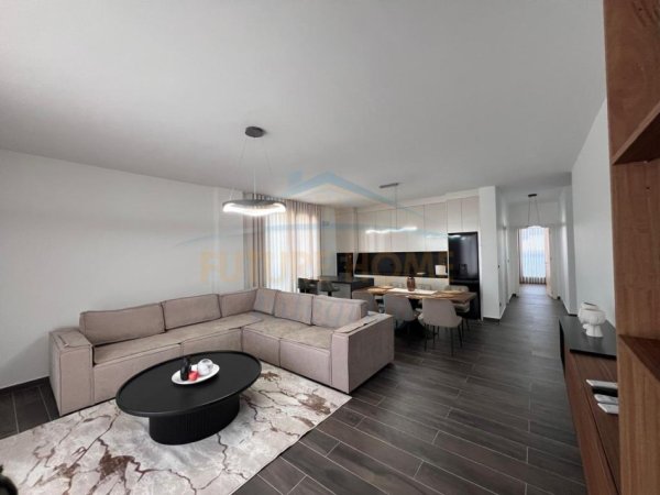 Tirane, jepet me qera apartament 2+1 Kati 2, 120 m² 1.500 € 