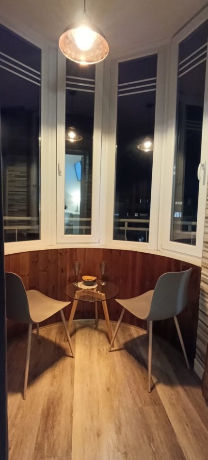 Tirane, jepet me qera apartament 1+1+Ballkon Kati 3, 65 m² 600 € 