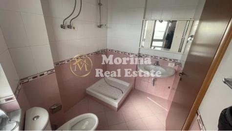 Tirane, jepet me qera apartament 2+1 Kati 5, 120 m² 450 € (Rruga e Dibres)