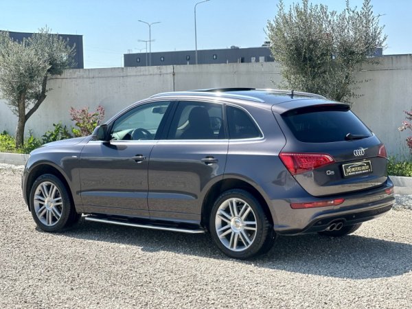 Durres, shitet SUV | Xhip Audi Q5 Nafte, vishnje automatik Klima 208 km.