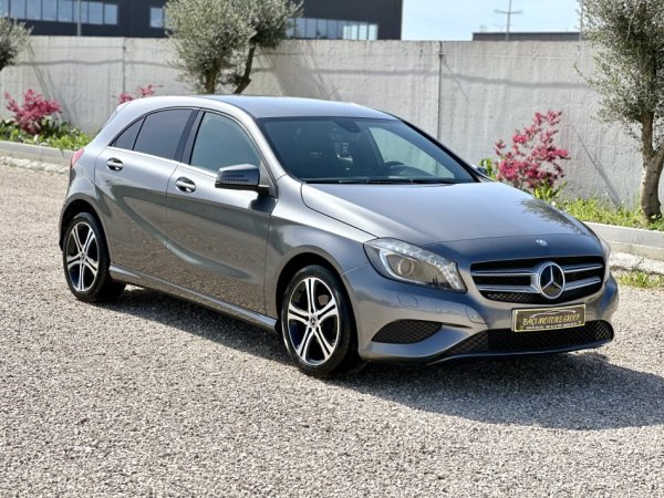 Durres, shitet makine Mercedes Benz A-Class Nafte, gri e erret automatik Klima 187 km