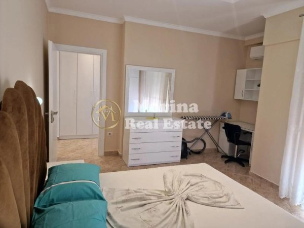 Tirane, jepet me qera apartament 2+1+Ballkon Kati 6, 110 m² 800 € (Don Bosko)