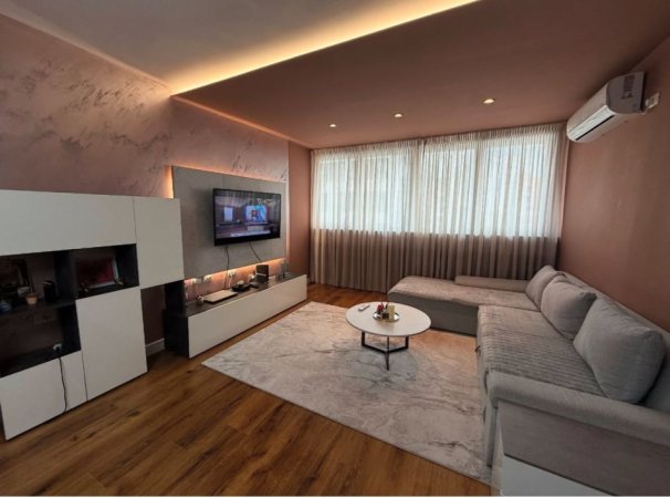 Tirane, shitet apartament 3+1+Aneks+Ballkon Kati 9, 122 m² 248.000 € (Rruga Sali Butka)