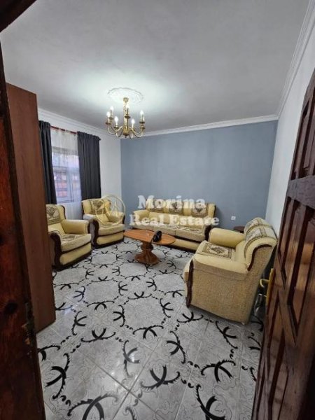 Tirane, jepet me qera shtepi 2+1 Kati 1, 115 m² 480 € (Ish Fusha Aviacionit)