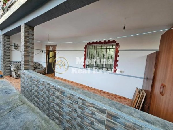 Tirane, jepet me qera shtepi 2+1 Kati 1, 115 m² 480 € (Ish Fusha Aviacionit)