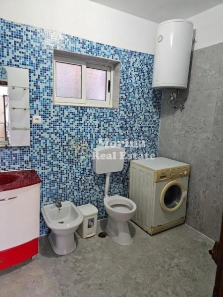 Tirane, jepet me qera shtepi 2+1 Kati 1, 115 m² 480 € (Ish Fusha Aviacionit)