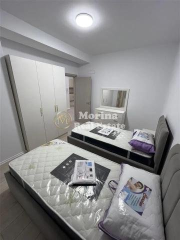 Tirane, jepet me qera apartament 2+1+Ballkon Kati 9, 110 m² 650 € (Ish Fusha Aviacionit)