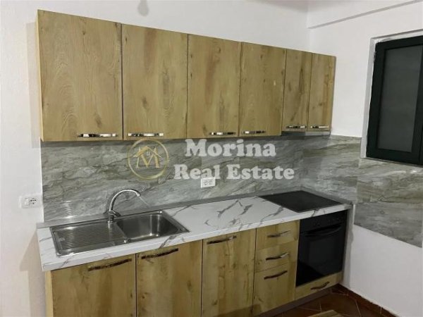 Tirane, jepet me qera apartament 2+1 Kati 1, 80 m² 400 € (Sauk)