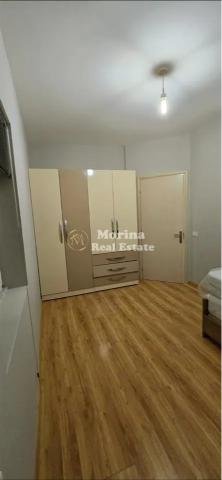Tirane, jepet me qera apartament 2+1 Kati 1, 75 m² 380 € (Sauk-RRuga Elbasanit)