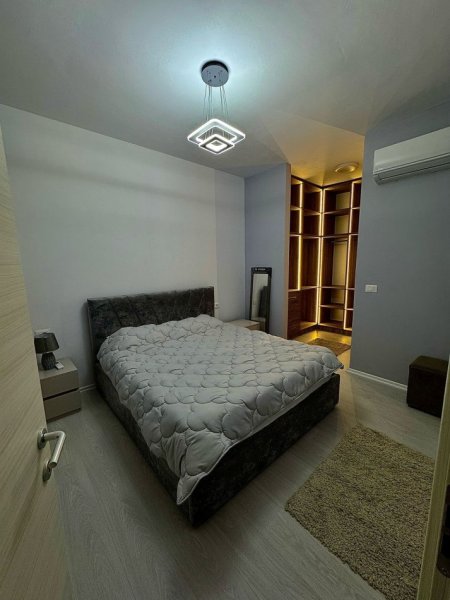 Tirane, jepet me qera apartament 1+1+Ballkon Kati 3, 65 m² 600 € (River Residence, Unaza e Re)