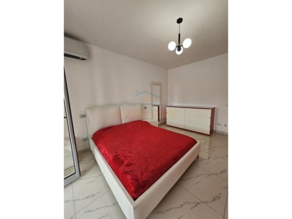 Durres, jepet me qera apartament 2+1+Ballkon , 113 m² 550 € (sotir noka)