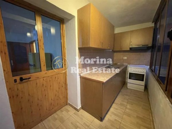 Tirane, jepet me qera apartament 1+1 Kati 2, 70 m² 370 € (Rruga e Dibres-Fakulteti i Mjekesise)