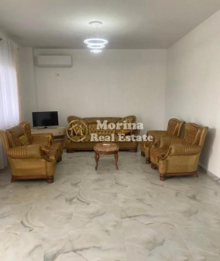 Tirane, jepet me qera apartament 3+1 Kati 1, 160 m² 500 € (Oxhaku)