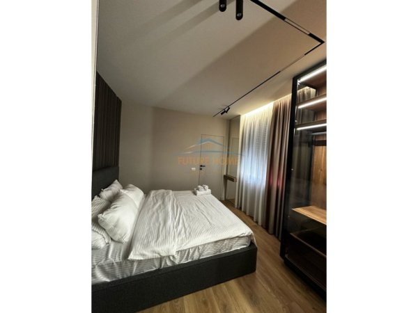 Tirane, jepet me qera apartament 2+1 Kati 2, 85 m² 900 € (Don Bosko)