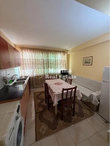 Tirane, jepet me qera apartament 1+1 Kati 2, 60 m² 300 € (Qytet Studenti)