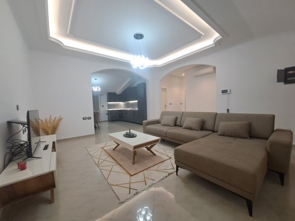 APARTAMENT 2+1+2 ME QERA NE SELITE