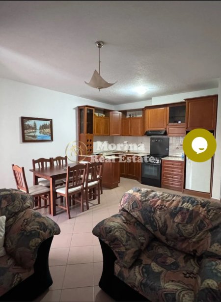Tirane, jepet me qera apartament 2+1+Ballkon Kati 7, 100 m² 700 € (Reuga e Kosovareve-Liqeni)