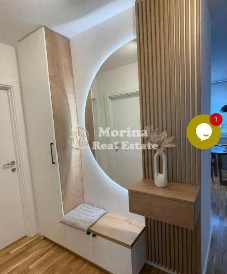Tirane, jepet me qera apartament 1+1 Kati 8, 60 m² 600 € (Pazari i Ri)