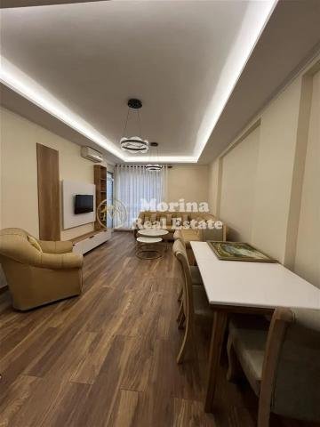 Tirane, jepet me qera apartament 1+1 Kati 1, 68 m² 600 € (Pazari i Ri)