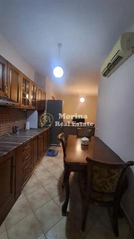 Tirane, jepet me qera apartament 1+1+Ballkon Kati 2, 70 m² 360 € (Fresk)