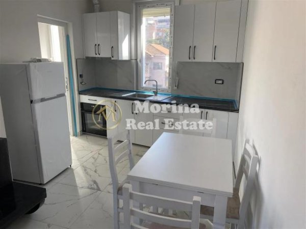Tirane, jepet me qera apartament 1+1+Ballkon Kati 3, 70 m² 550 € (Ali Demi- Rruga Petro Nini Luarasi)