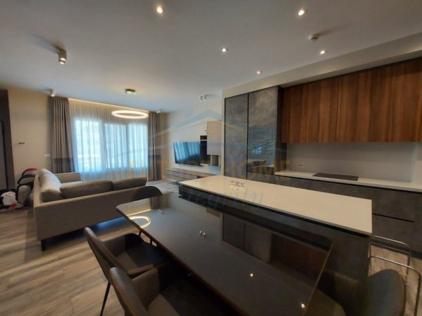 jepet me qera Vile 3 Katshe Kati 0, 243 m² 3.000 €