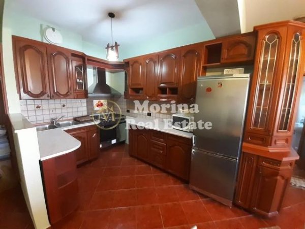 Tirane, jepet me qera apartament 2+1 Kati 4, 95 m² 650 € (Rruga e Kavajes – Spitali Gjerman)