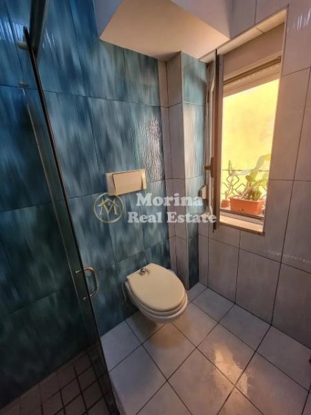 Tirane, jepet me qera apartament 1+1+Ballkon Kati 4, 60 m² 500 € (Ministria e jashtme)
