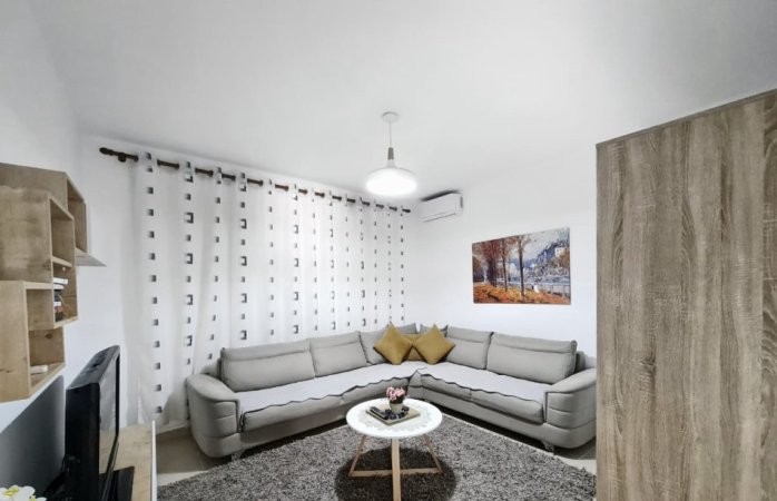 Tirane, jepet me qera shtepi 1 Katshe Kati 1, 114 m² 750 € (Rruga beqir luga , tirane)