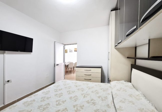 Tirane, jepet me qera shtepi 1 Katshe Kati 1, 114 m² 750 € (Rruga beqir luga , tirane)