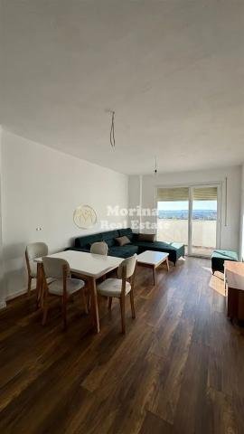 Tirane, jepet me qera apartament 1+1 Kati 7, 65 m² 400 € (Fresku)