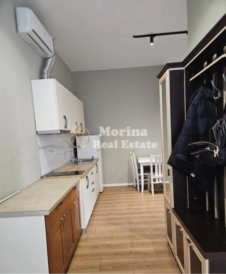 Tirane, jepet me qera apartament 1+1 Kati 1, 50 m² 350 € (Rruga e Dibres)