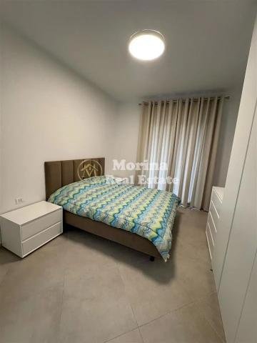 Tirane, jepet me qera apartament 2+1 Kati 6, 100 m² 650 € (Rruga Xhanfize Keko)