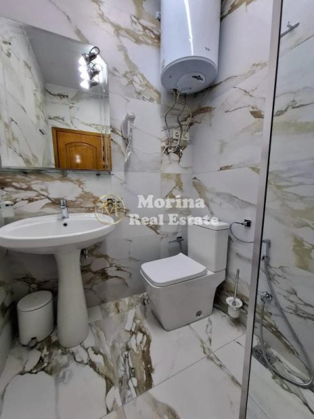 Tirane, jepet me qera apartament 1+1 Kati 3, 65 m² 550 € (Komuna e Parisit)