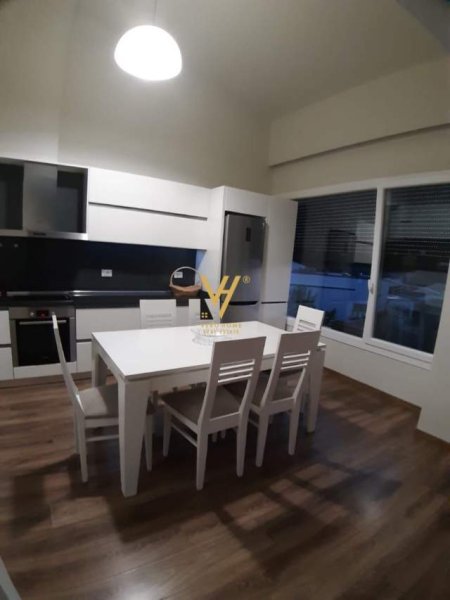 Tirane, jepet me qera apartament 2+1+A+BLK Kati 2, 120 m² 1.300 Euro (tegu)