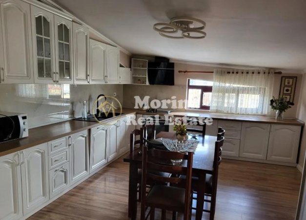 Tirane, jepet me qera apartament 2+1 Kati 6, 130 m² 600 € (Selvia)